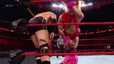 WWE-18年-RAW第1312期：单打赛 魔力劳力VS布里兹集锦-精华
