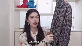 独宠的“半身碎花高腰裙”，搭配黑色露脐紧身t恤，美出新高度！