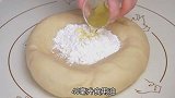 1斤面粉2斤水，教你做脆皮油炸糕，金黄酥脆，个个空心不流糖