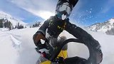这个歌和视频真的太配了，你们说在雪地里飙车会不会被扣分？