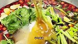 您肯定想不到满口爆汁的冷泡鸡蛋，做法这么简单！厨房小一看就会