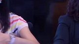 上班途中同事突然临产 女职员临危不乱