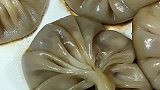 人人爱吃的汤包到底怎么做？请看！