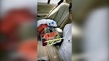 帕托秀水果？ 方向盘暴露权健神锋豪华座驾