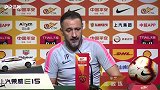 上港下半场疯狂进球发生了什么？佩雷拉回应球队如何调整变阵