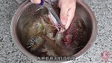 鲜虾这样做简单又好吃，家里来客做一道，简单大气有档次