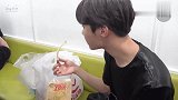 防弹少年团的零食Time，热衷于逗队长的V