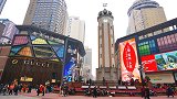 重庆解放碑、成都春熙路，还有西安大唐不夜城，西部第一街是谁