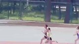田径运动会摔倒逆风翻盘