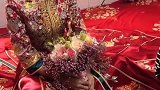 都说男人脸的女人旺夫，把新娘娶回家，新郎肯定有很大的福分