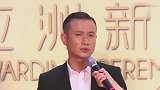 文章陪女儿参加舞蹈比赛 爱马四肢纤细身材高挑快要赶上爸爸
