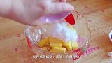 松软可口又清香，在家自制抹茶奶酥吐司，我家早餐最爱，奶味浓郁