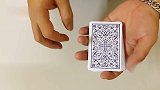 魔术揭秘：手一抖扑克牌就变了，揭秘这个魔术后才觉得简单