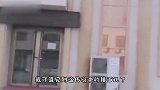 哥们儿，别人那是跳水呢，你这是炸鱼呢吧