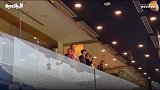 C罗全家来到利雅得胜利主场观战