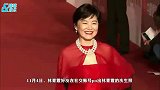 66岁林青霞庆生照曝光，穿灰色长裙贵妇气质十足，不见富豪老公