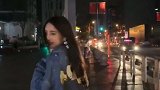 后来我终于知道，为什么电视里接吻都喜欢闭着眼了