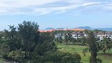哪里不堵车去哪里，哪里穿短袖去哪里