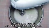 空气炸锅烤舒芙蕾，像云朵一样柔软，只要十分钟就能搞定