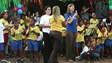 世界杯-14年-PPTV前方报道：德国国脚造访巴西当地小学共享足球乐趣-新闻