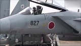 罕见F-15J战斗机飞行训练 军迷现场实拍 重型机就是威武
