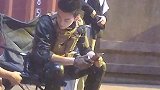曾经鹅厂的亲儿子，如今却因撕番疑似被打压，是资本无情还是工作室太难搞吴磊