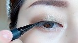 日常眼线画法 睁眼有神闭眼无痕 一笔成型
