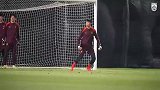 训练直击！U17国足进行赛后恢复训练