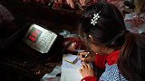 桃子姐和包立春卖完猪肉，回娘家给弟妹庆生，做一桌好菜，美滋滋