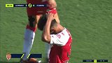 第7分钟摩纳哥球员迪奥普黄牌