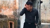 总觉得哪里不对劲