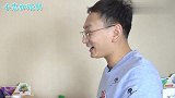 小志买到假货陀螺 被洋洋的心奇霸王龙陀螺战车直接KO