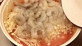 番茄虾仁汤这样做简单又好吃,掌握汤底的火候,出锅色香味俱全