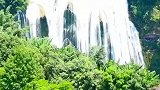 气吞山河的贵州黄果树瀑布，如梦如幻的广西德天瀑布，你更喜欢哪一个？