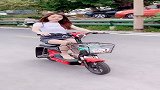 主动送烟的老婆，真有爱