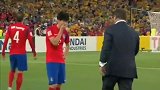 15年亚洲杯决赛后孙兴慜被澳波安慰 如今二人合作欧联捧杯