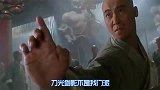 这首胡伟立的经典之作《随缘》百听不厌，加上李连杰的表演，真帅