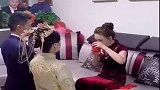 婆婆保养太好，婚礼上差点抢了新娘的风头，就问你羡慕不羡慕