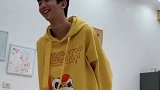 收到小情人的礼物，这个小情人没白养，绝对是一个暖男