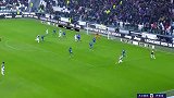 第9分钟尤文图斯球员博努奇射门 - 打偏