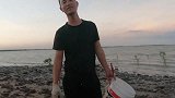 退潮后浅滩惊出“豹纹龙”，狡猾又凶猛，十分可怕