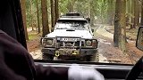 日产途乐森林极限越野，硬派风格相当过瘾 ！