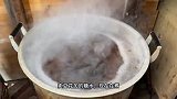 福建大哥接手父亲47年手艺做豆花，5块1份的甜豆花1天至少做260份