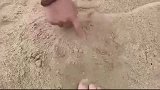 第一眼看到我还以为是流沙，没想到是大叔的肚皮，难怪这么柔软！