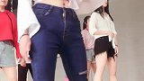 舞蹈达人美女穿高跟鞋领舞，身材好性感