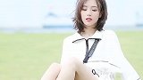 学校里的大二学姐，这样的女孩子谁会不心动！