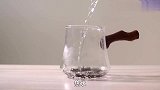 重复烧的开水不能喝，“千滚水”可致癌？开水到底有哪些禁忌？