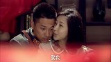 金戈单膝跪地发誓的样子真搞笑,把美女都逗乐了!