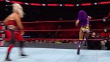 WWE-18年-RAW第1318期：女子单打赛 班克斯VS布鲁克集锦-精华