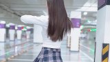 为什么网红妹子都喜欢在停车场跳舞，求真相？